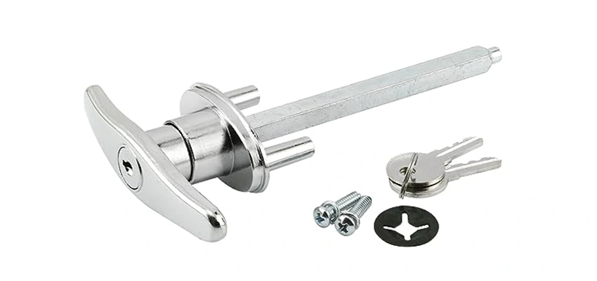 Old Style Garage Door Locks Replacements in Fowler, California