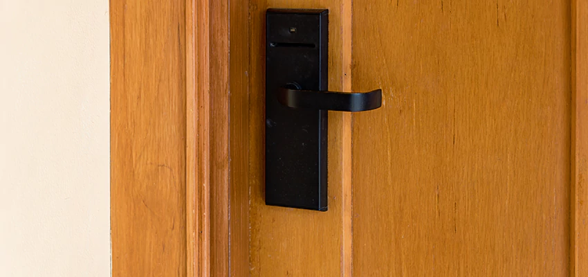Home Security And Alarm Monitoring in Fowler, California